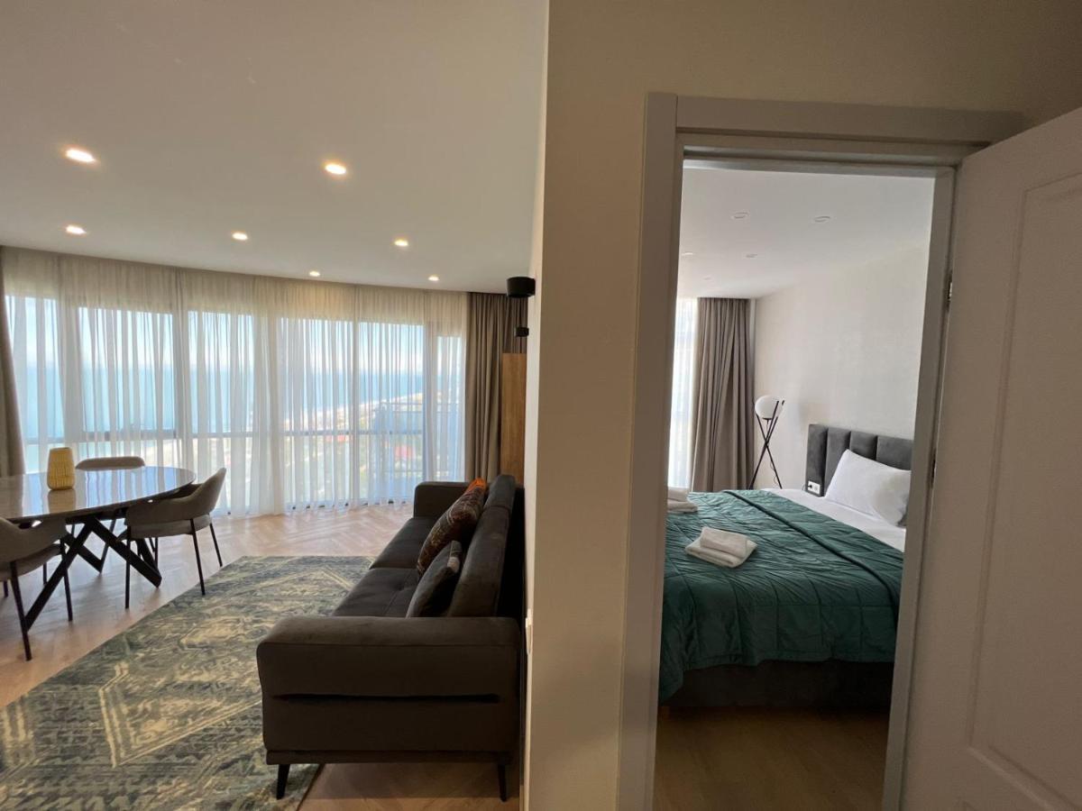 Aparthotel Holiday Lux Batumi Exterior foto