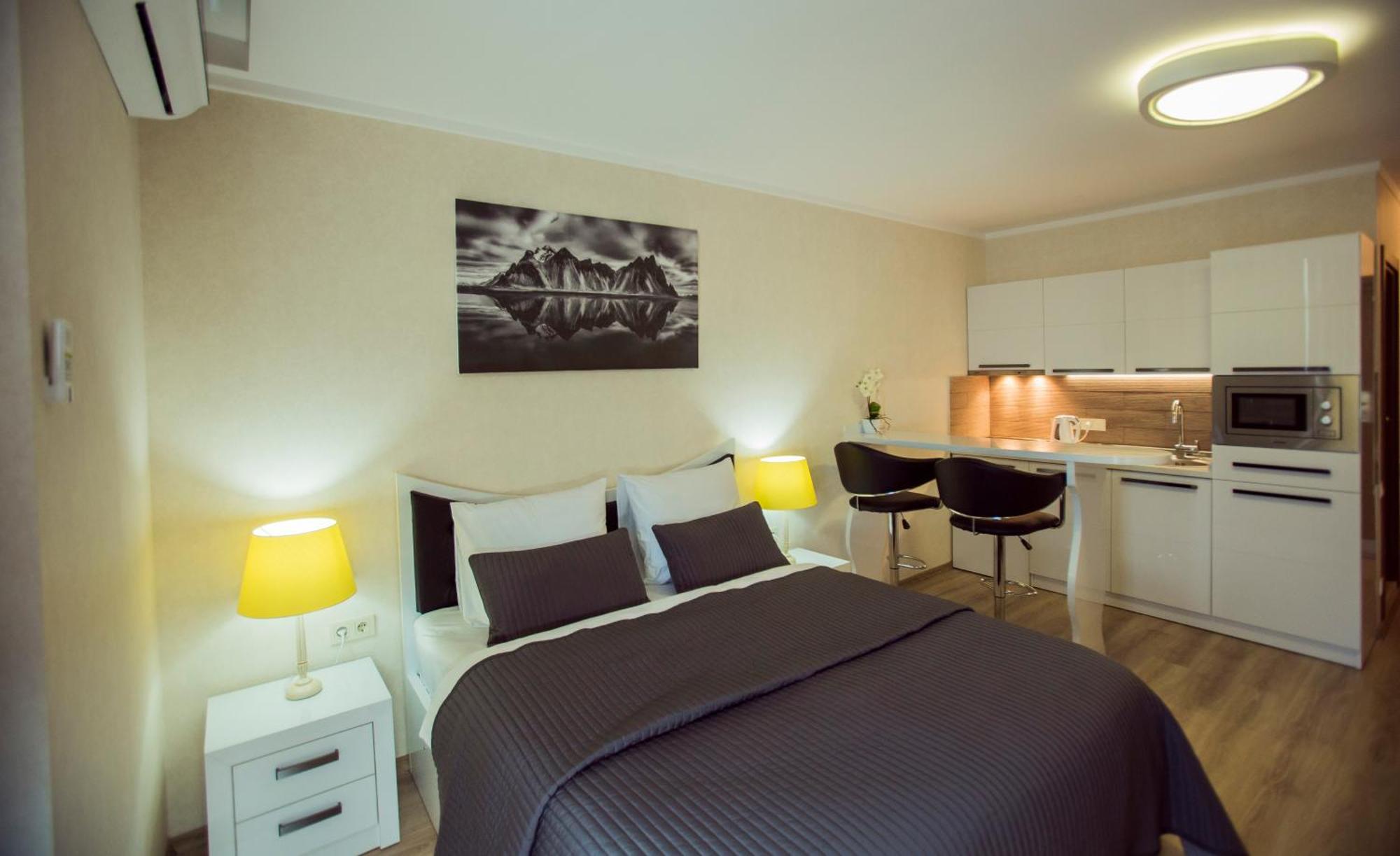 Aparthotel Holiday Lux Batumi Exterior foto