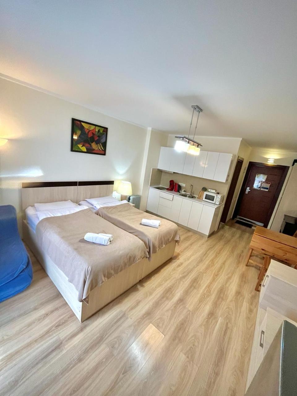 Aparthotel Holiday Lux Batumi Exterior foto